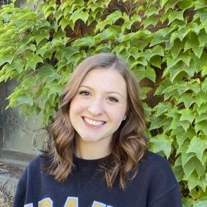 Meet your Posher, Makena